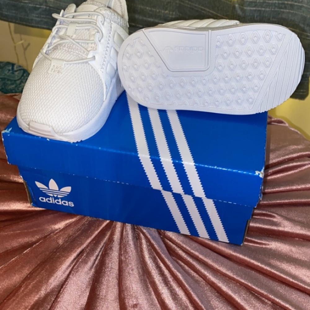 Toddler Sneakers Size 4